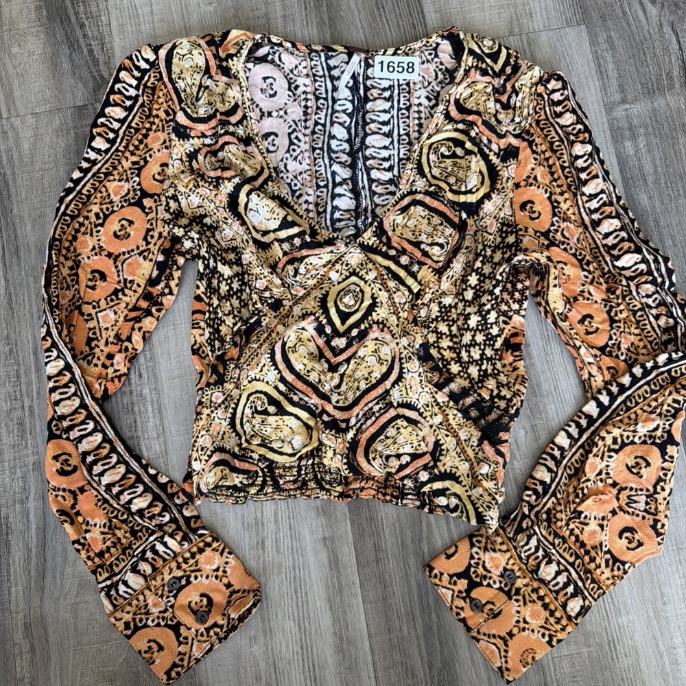 Free People FAB! Wild And Free Cropped Blouse Paisley Print Boho Festival Sz M